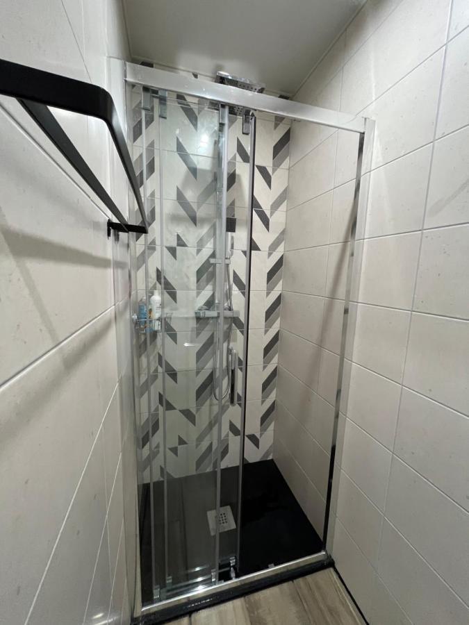 Appartement 6 Personnes Strasbourg Proche Centre Ville & Parking Dış mekan fotoğraf